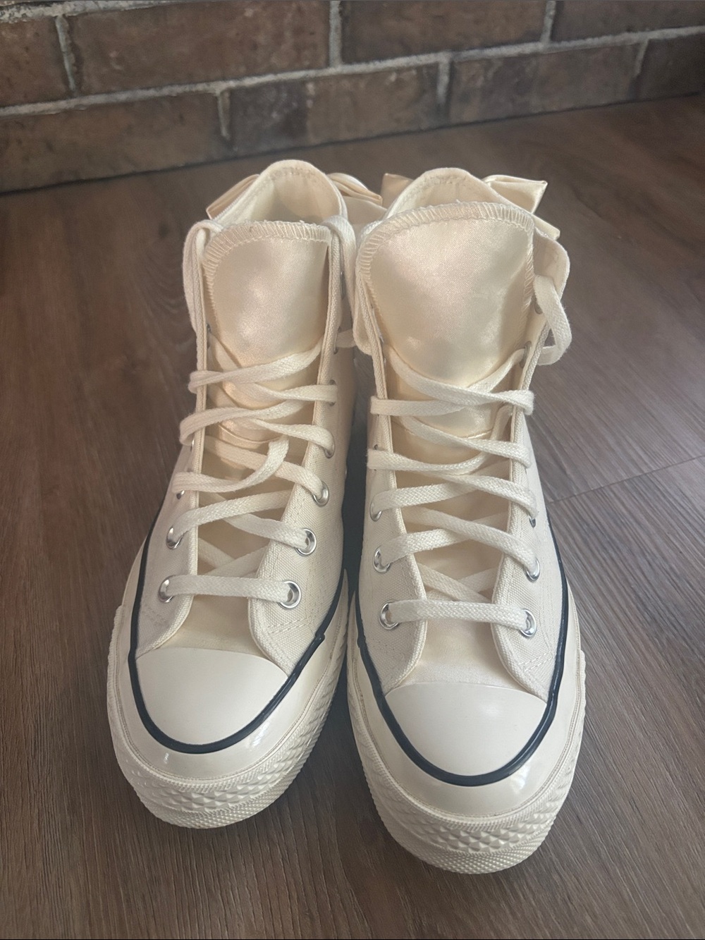 Chuck Taylor’s Converse Wedding Sneaker